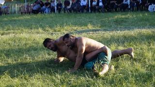 Tokat'ta, Şehit Tümgeneral Aydoğan Aydın Karakucak Güreşleri düzenlendi