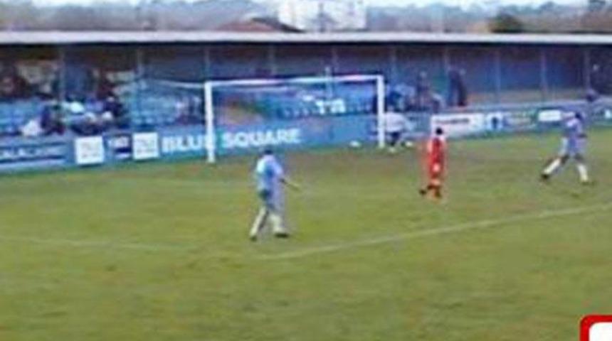 Bu gole &ccedil;ok g&uuml;leceksiniz! (VİDEO)