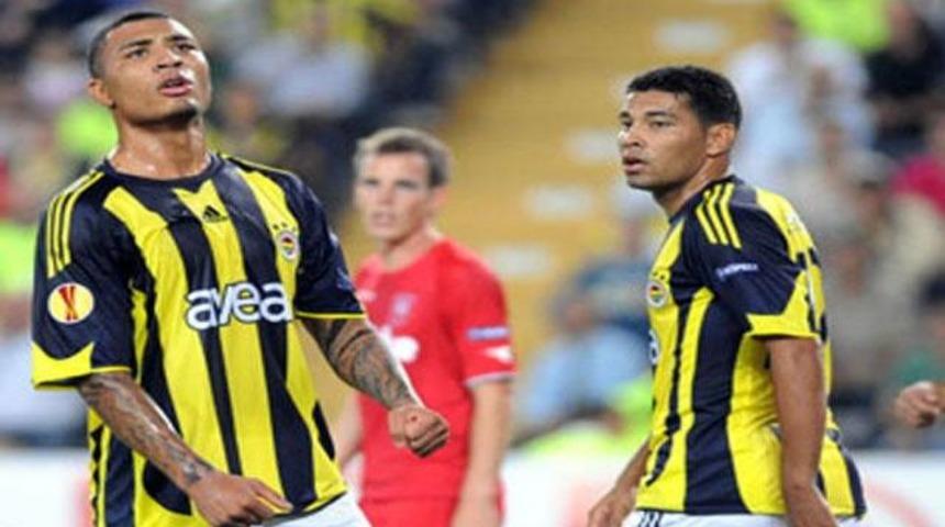 Fenerbah&ccedil;e iki rekor arasında