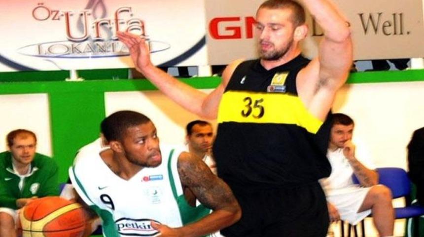 Aliağa'dan ge&ccedil;it yok