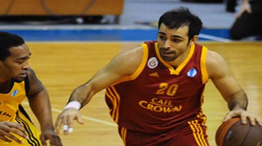 Galatasaray lideri devirdi!