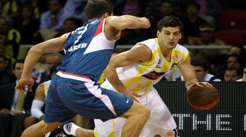 F.Bah&ccedil;e Avrupa'da kayıp