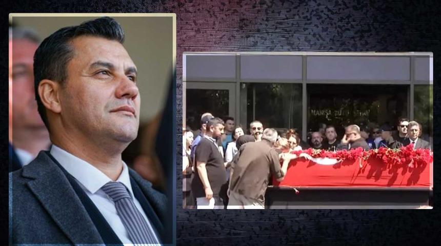 Cenazede o oyuncu dikkat çekti! Manisa Büyükşehir Belediye Başkanı Ferdi Zeyrek onu seçmişti