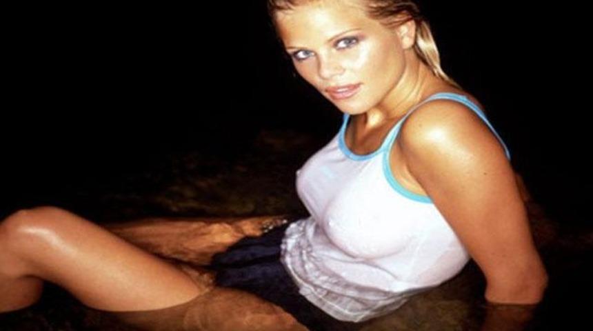 Woods'a bir darbe daha! (GALERİ)