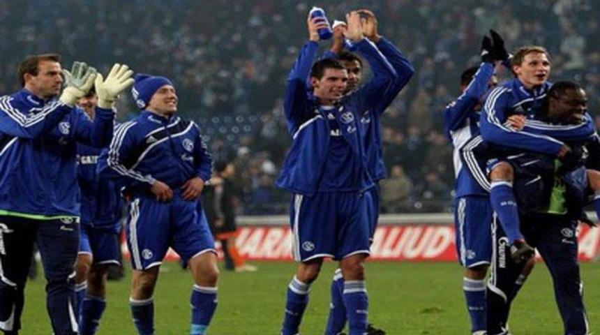 Schalke zirveye kondu (VİDEO)