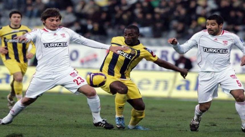 Metin attı, Baki yaktı