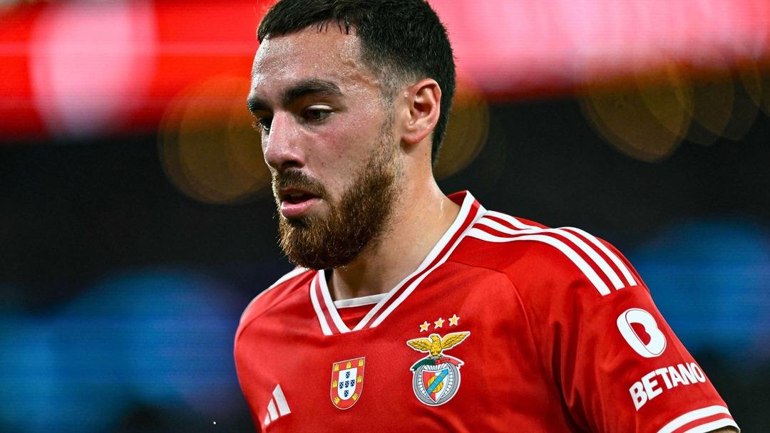 Jose Mourinho takımdaki rolünü bile belirledi! Fenerbahçe den çok ses getirecek hamle... Benfica dan geliyor 1