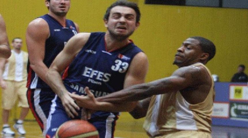 Efes Pilsen hız kesmiyor