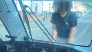 Gençler ölüm yolculuğu yapıyor! Tiktok'taki tehlikeli akım tepki çekiyor