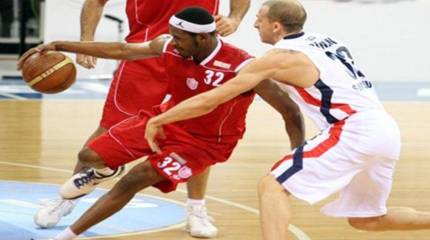 E.Pilsen'den Abdi İpek&ccedil;i farkı