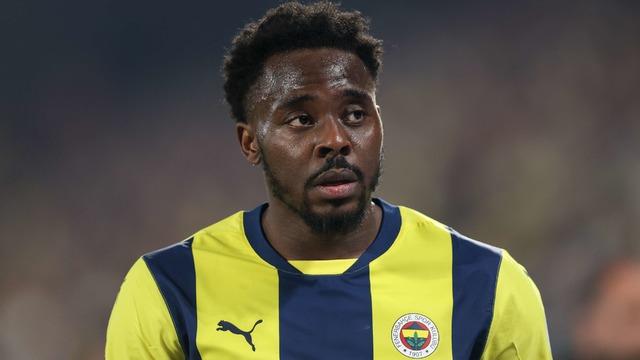 SON DAKİKA: İsmi Beşiktaş ile de anılıyordu! Bright Osayi-Samuel Birmingham City ile 3 yıllık sözleşme imzaladı