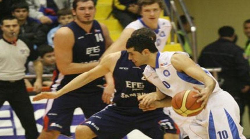 Lider, Antalya'da da kaybetmedi