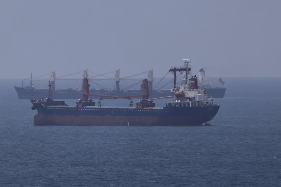 AA-20250609-38231494-38231492-ISRAIL_ORDUSUNUN_MUDAHALE_ETTIGI_YARDIM_GEMISININ_ASDOD_LIMANINA_GETIRILMESI_BEKLENIYOR