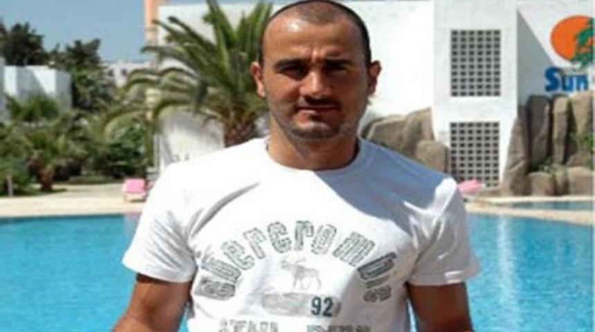 G&ouml;khan &Uuml;nal kampta (VİDEO)