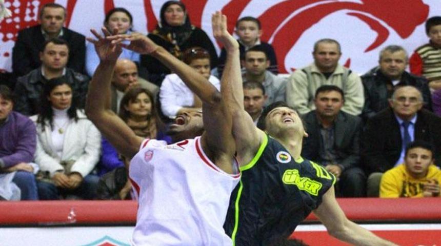 F.Bah&ccedil;e &Uuml;lker'den Kepez'e fark