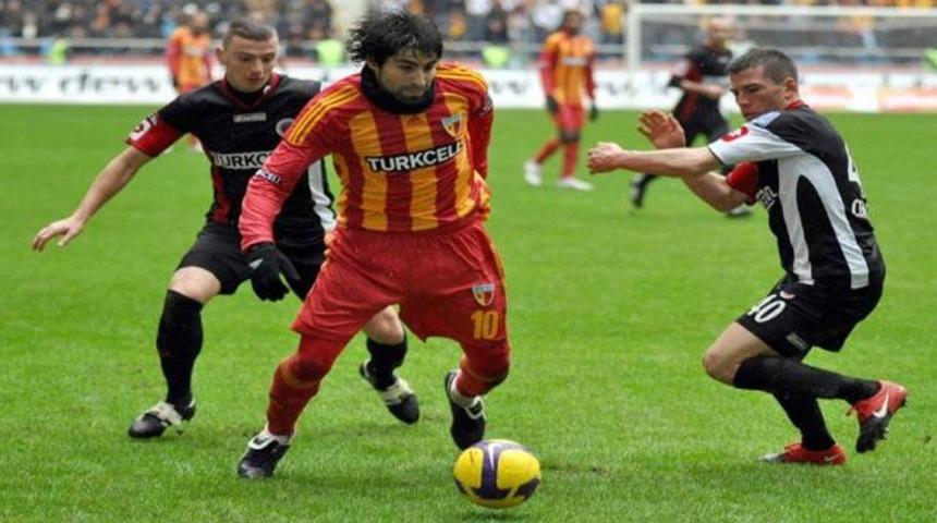 1 puanı Makukula kurtardı