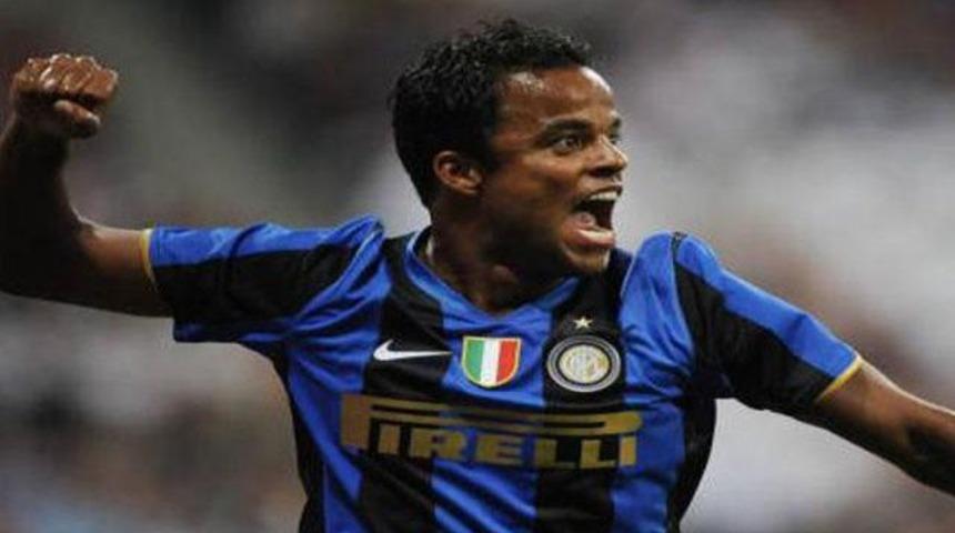 F.Bah&ccedil;e, Inter'in kapısında