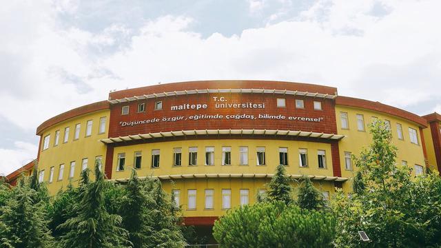 Maltepe Üniversitesi Disiplinlerarası Akademi ve Sektör Çalışmaları Sempozyumu düzenledi