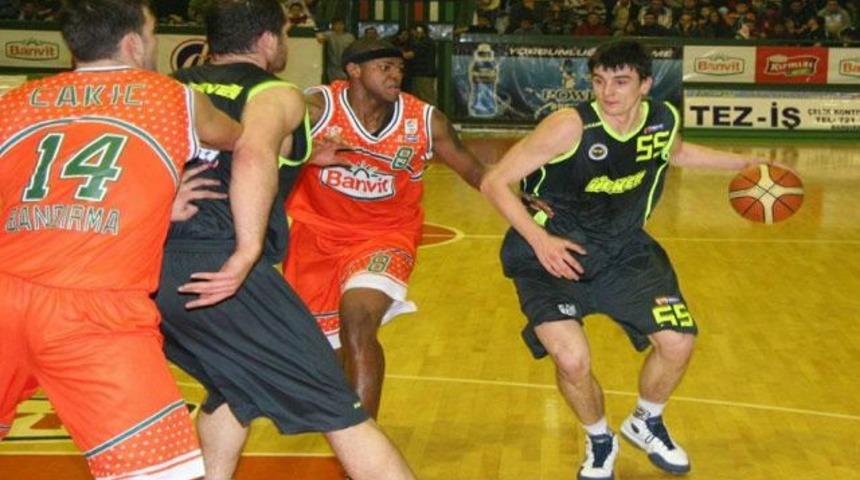 F.Bah&ccedil;e'nin serisini Banvit bozdu