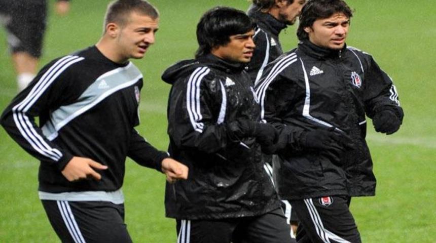 Batuhan geri d&ouml;nd&uuml;