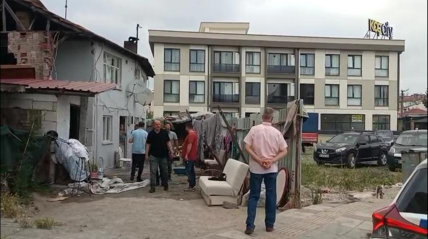 Eski kocasının 6 kurşunla vurduğu kadın öldü