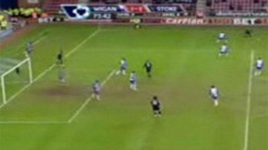 Tuncay, Stoke'u ipten aldı!