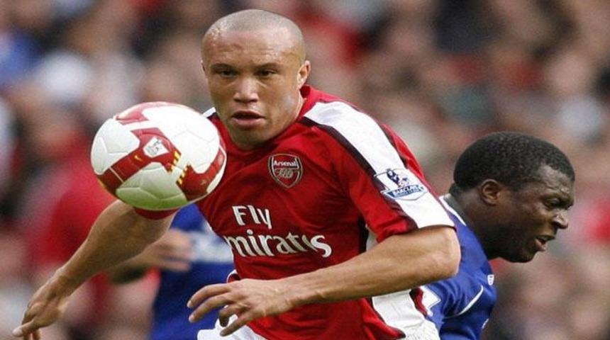 Silvestre Arsenal'den ayrılıyor!