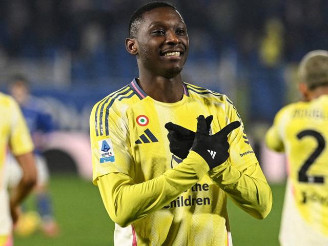 F.Bahçe'ye bir kötü haber daha! Comolli resmen açıkladı! "Türkiye'ye gelmeyecek"