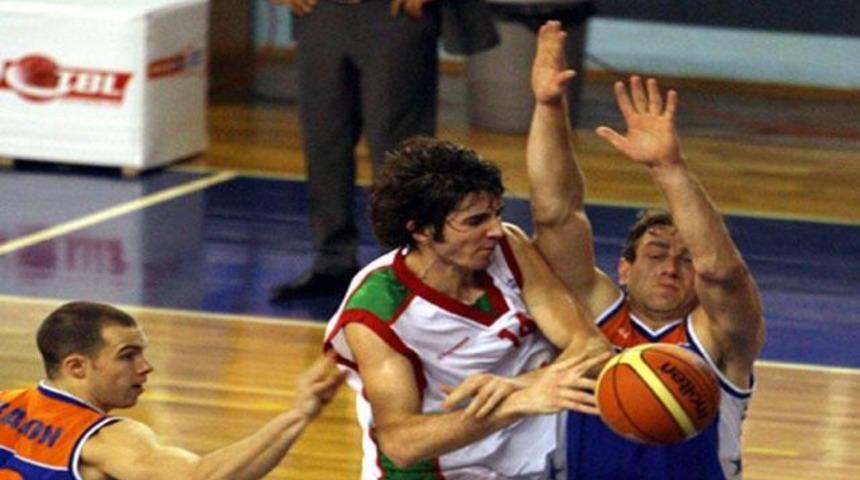 İlk yarı finalist Mersin