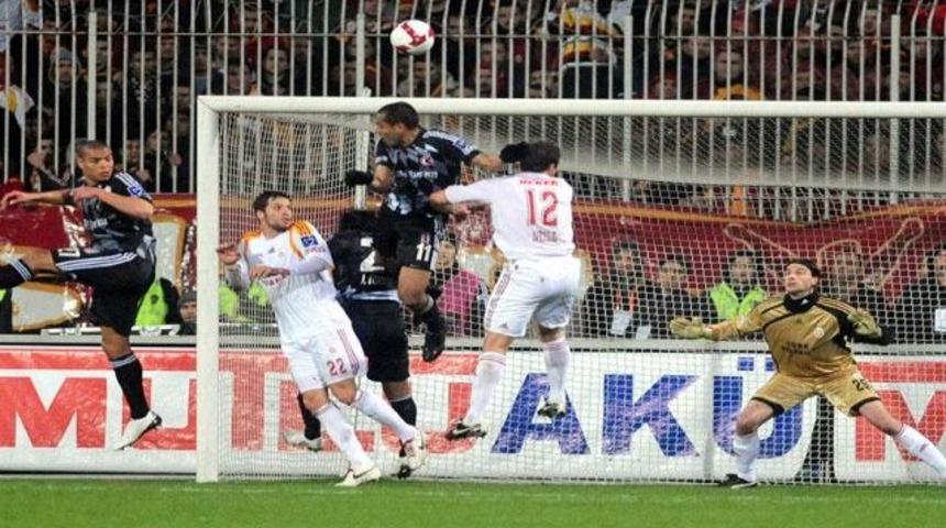 Heyecan var, galip yok