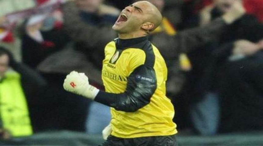 &Uuml;&ccedil; b&uuml;y&uuml;k takımdan teklif aldım!