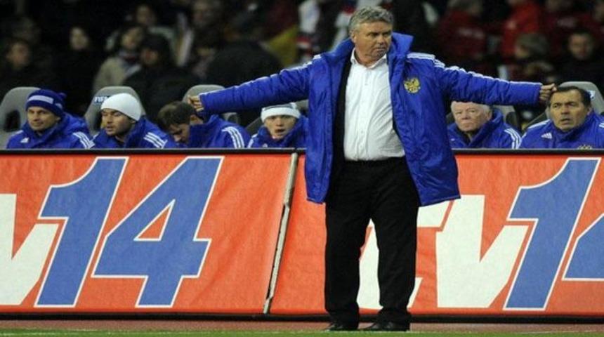 Hiddink, Fildişi'ni &ccedil;alıştıracak!