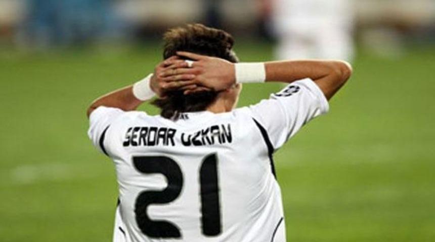 Y&ouml;netimi ikiye b&ouml;ld&uuml;!