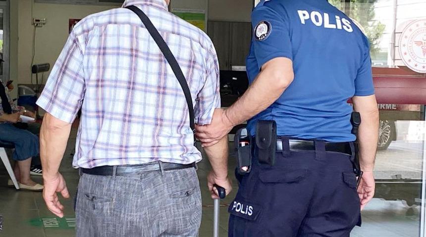 Eşinin kavgasını ayırmak isterken bacağından yaralandı