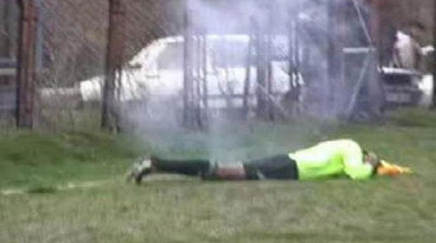 Hakemin kafasında patladı!