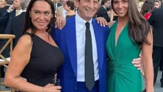 Zehra Çilingiroğlu sevgilisiyle Bodrum'da! Plaj partisinde görüntülendi