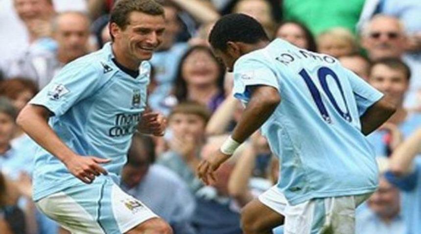 Robinho'nu Elano &ccedil;abası!