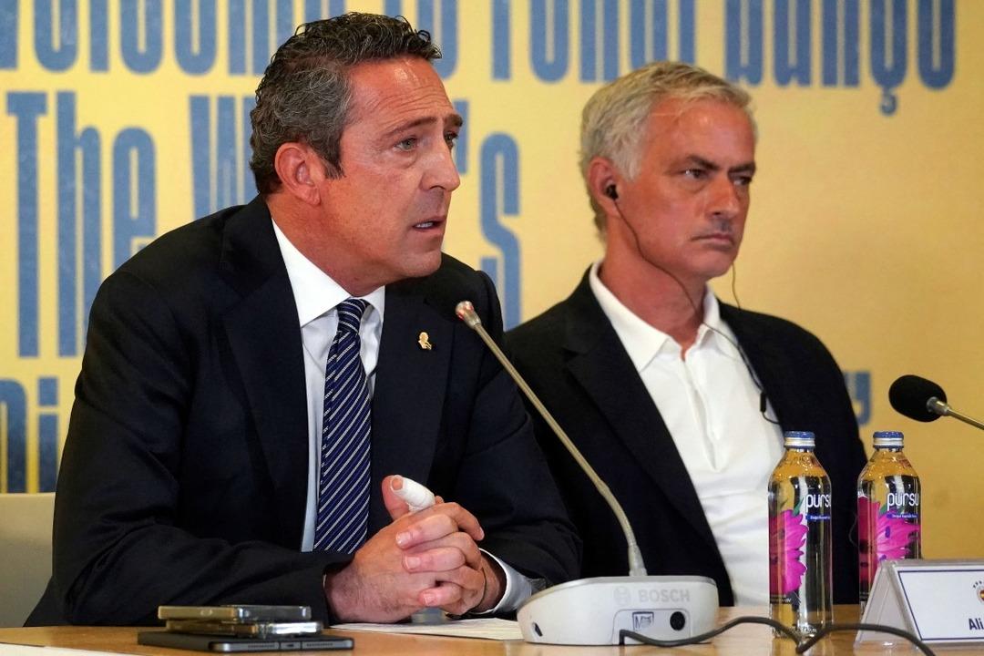 Ali Koç Portekizli teknik adamla görüşmek için Londra ya gitmişti! Fenerbahçe de Jose Mourinho kararı netleşti 1