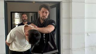 Yer:İstanbul! Polis kılığına girerek binlerce liralık vurgun yapmış