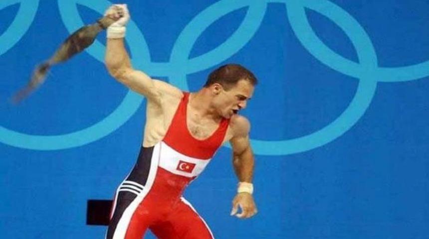 Halterde inanılmaz iddialar!