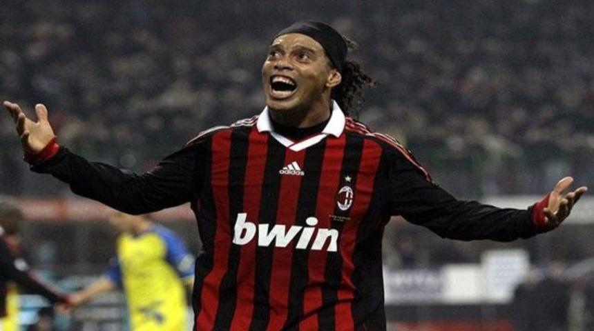 Ronaldinho'ya vur emri!