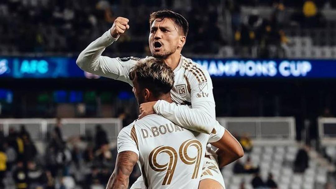 Fenerbahçe’de Cengiz Ünder gelişmesi… Oyuncu tarafına resmen ulaşıldı! 1