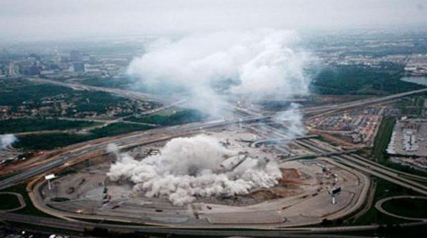 Efsane stad yerlebir!