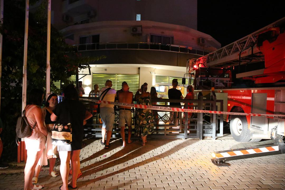 OTELIN-BODRUM-KATINDA-CIKAN-YANGINDA-YUZ_761067_224607