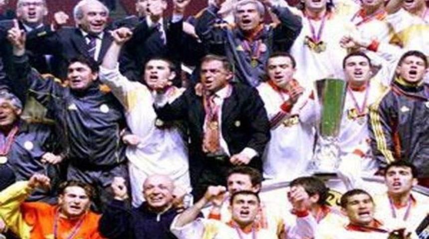 UEFA madalyalı G.Saraylı eski futbolcu a&ccedil;lık grevinde!