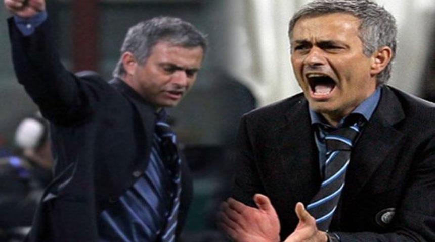 Mourinho'nun &ccedil;ıldırdığı anlar!