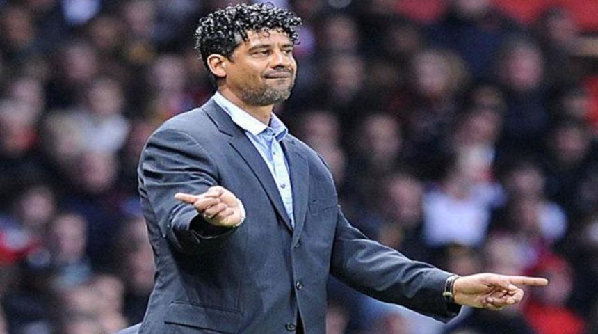 İtalyanlar Rijkaard'ın peşini bırakmıyor!
