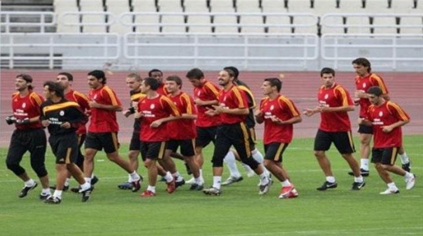 Cimbom'da 7 futbolcu g&ouml;nderiliyor!