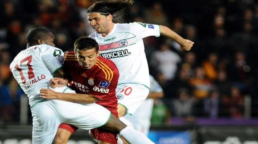 Baros yuvadan u&ccedil;uyor!