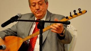 Türk halk müziği sanatçısı Mehmet Erenler'den üzen haber! Hastaneye kaldırıldı